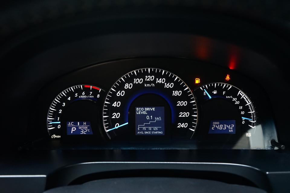 2014 TOYOTA CAMRY EXTREMO 10