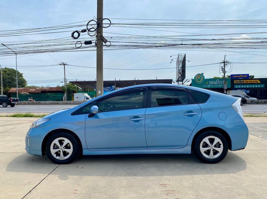 Toyota Prius ปี 2012 รถบ้านมือเดียววิ่งน้อย 4