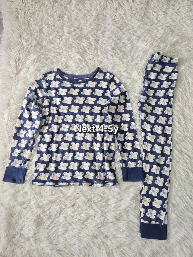 ชุดนอนเด็กแขนยาว ทรงสลิม แบรนด์ Under the Star by Next แท้ แบรนด์ดังจากอังกฤษ ไซส์ในภาพ ส่งต่อมือสอง สภาพดี