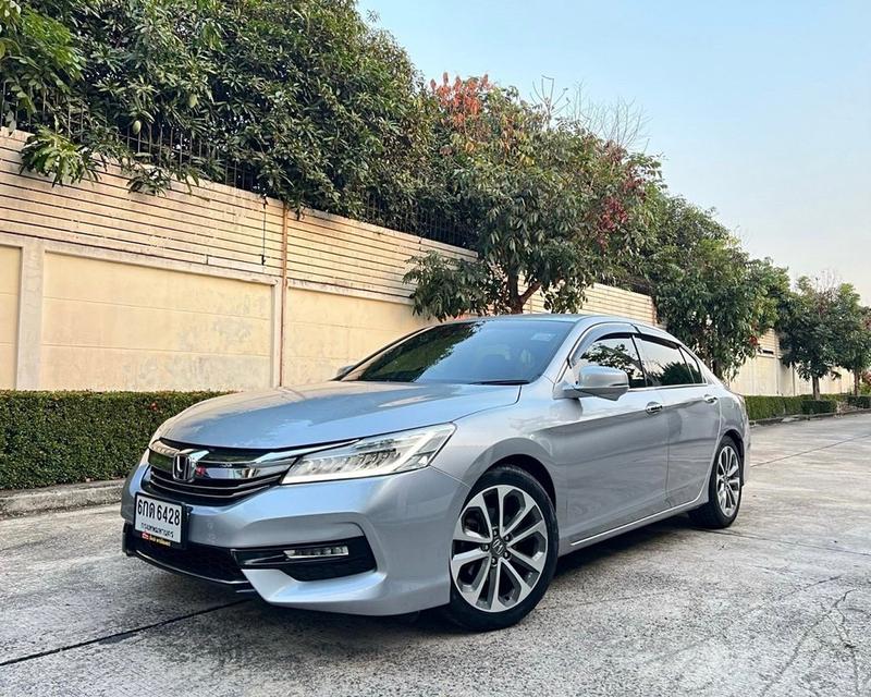 ขาย Honda Accord 2.0El ปี17 3