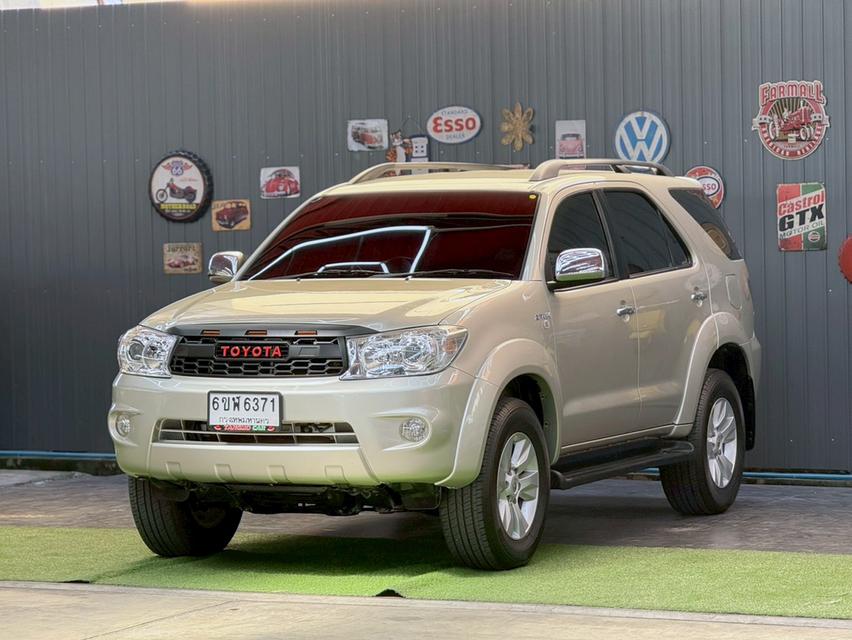 TOYOTA FORTUNER 2.7 V 2WD ปี 2009