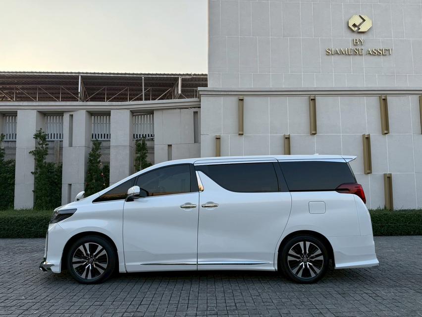 TOYOTA ALPHARD 2.5 SC package 2021 จด 2022 มือเดียวป้ายแดงสีเดิมทั้งคัน 5