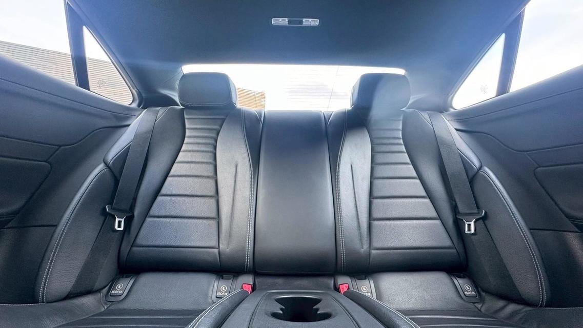 รหัสรถ TPV3749 BENZ E300 2.0 AMGปี : 2017 18