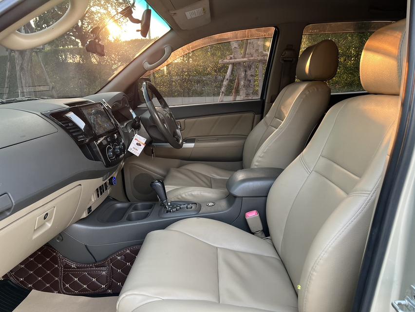 2013 FORTUNER Champ 2.5 G TOP AT รถบ้านดูแลดี จอแอนดรอย 3จอ รูปที่ 16