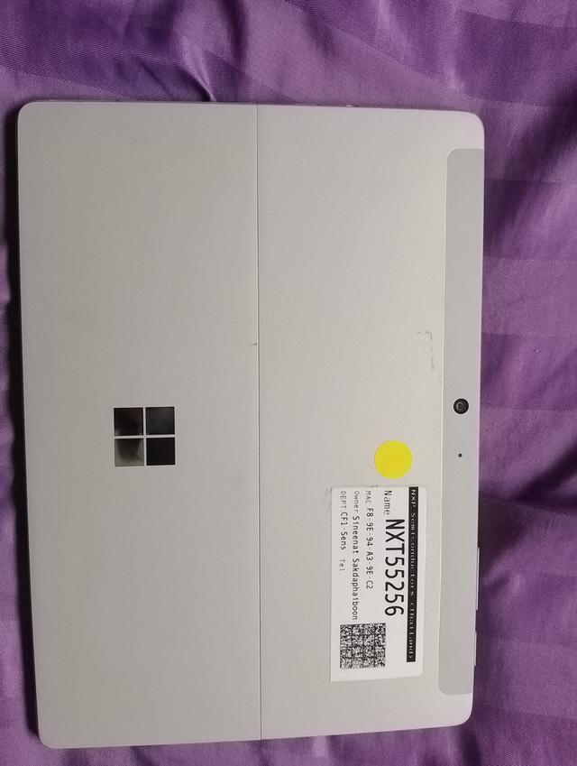 Microsoft Surface go 3  8