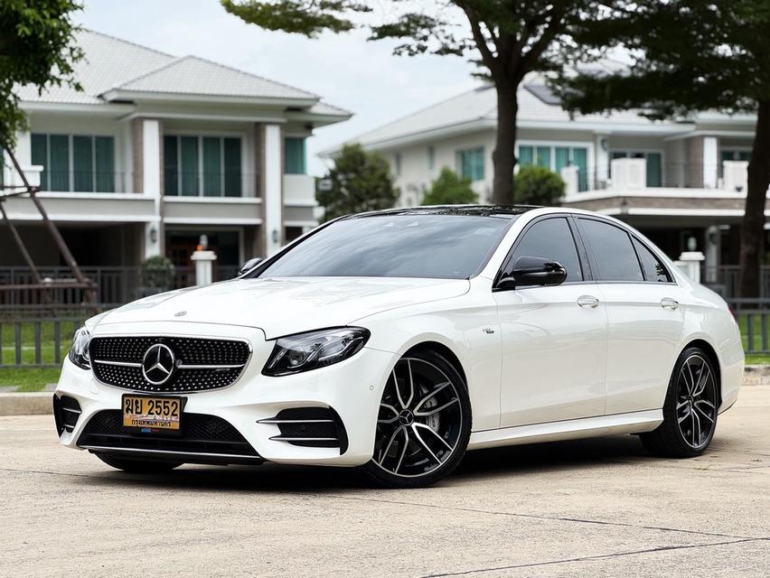 Mercedes-Benz E53 AMG 4Matic Plus 2021 สีขาว เสียงท่อเร้าใจ วิ่งน้อย เจ้าของเดียว
