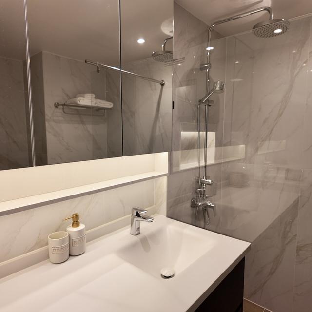 ขายคอนโด Sukhumvit Suite สุขุมวิท 13 ชั้น 22 รีโนเวทใหม่ พร้อมเข้าอยู่ ทำเลใจกลางเมือง ใกล้รถไฟฟ้า BTS นานา 16