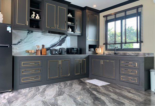 ขายด่วน พูลวิลล่า หัวหิน ประจวบฯ ใกล้ทะเล เดินทางสะดวก 2 ชั้น 3 ห้องนอน ตกแต่งเสร็จเรียบร้อย พร้อมเข้าอยู่ได้ทันที Tel. 0632897879 10