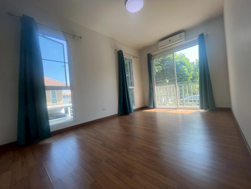 หมู่บ้านไอริส พาร์ค ชัยพฤกษ์-วงแหวน ถนนบางกรวย-ไทรน้อย ต.บางบังทอง อ.บางบังทอง จ.นนทบุรี 16