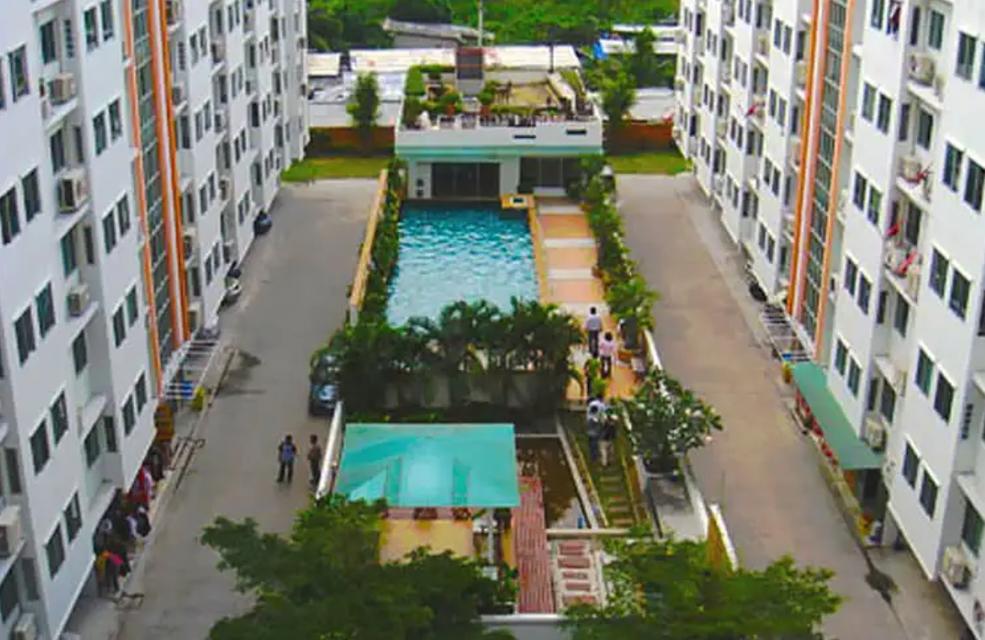 คอนโดรีเจ้นท์โฮม 1 พหลโยธิน 67 5