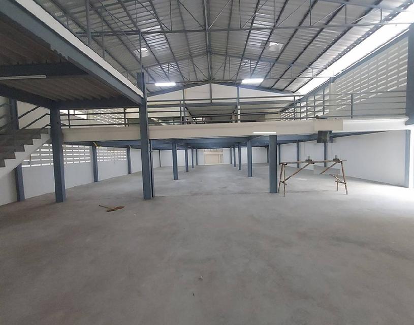 ให้เช่าโกดังพร้อมห้องพักพร้อมสำนักงาน / renovate ใหม่ /ทำเล ริมถนน พุทธบูชา (พระราม 2) / พื้นที่ใช้สอยรวม 1870 ตารางเมตร 3