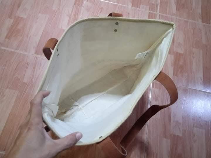 MICHELIN กป.สะพายไหล่ใบใหญ่ ผ้าแบบผ้ากระสอบ มีซับด้านในอีกชั้น สกรีนหน้า-หลัง งานสวยสะอาด สภาพดี ไม่มีตำหนิ รูปที่ 6