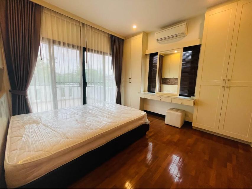 ให้เช่าบ้านเดี่ยว 3 ชั้น หลังใหญ่  ซ.รัชดา 32 พร้อมเข้าอยู่ สิ้น พ.ค. 10