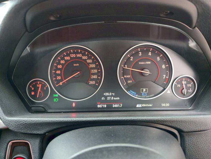 รหัสรถ BAC6025 BMW SERIES 3 330e SPORT LINE PLUGIN HYBRID (LCI) F30 2018  12