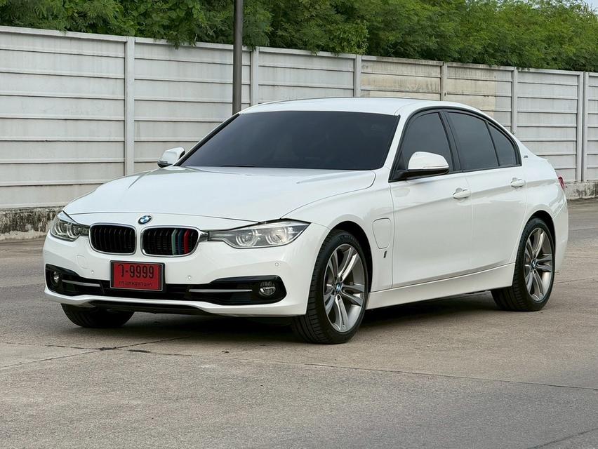 รหัสรถ PBG9999 BMW 330e Plug-in Hybrid ปี 2017