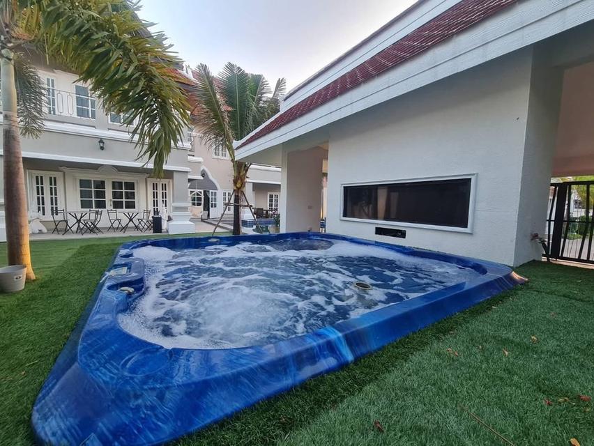 Selling villa 2 storey style Thai - Bali Pattaya 19.0 million  20