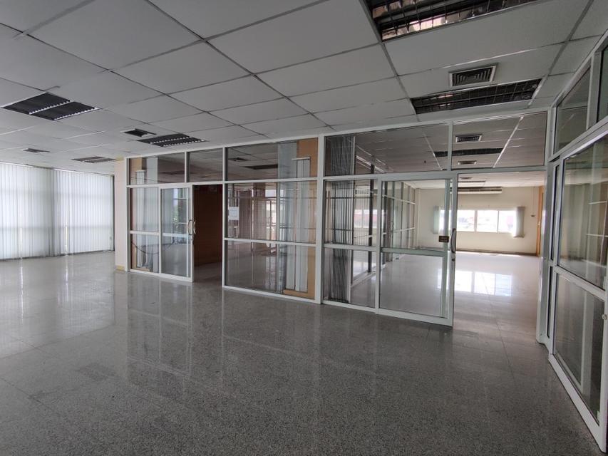 ที่ดินพร้อมออฟฟิศ+โกดังสินค้า 11