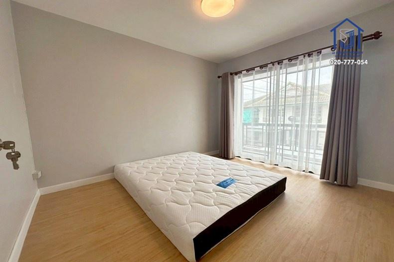 ทาวน์เฮาส์ 12