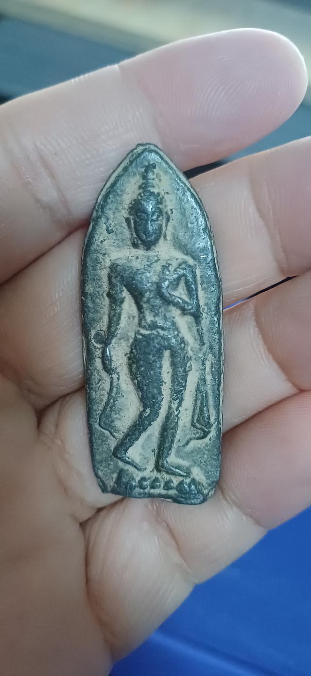 พระลีลากำแพงขาวเนื้อชินเงิน