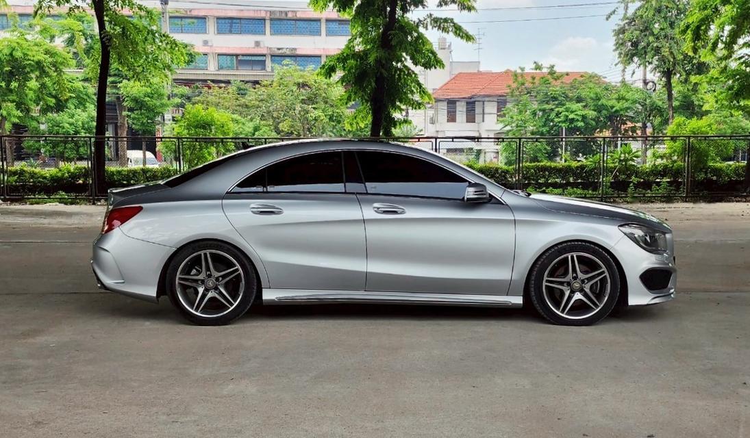 Mercedes-Benz CLA 250 AMG W117 ปี 2016