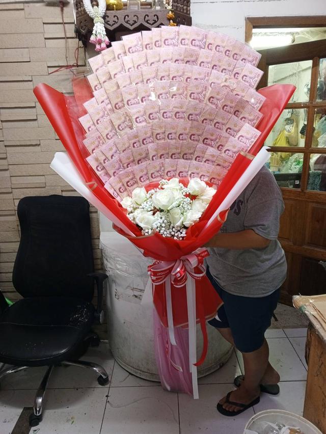 ช่อแบงค์พร้อมดอกไม้สด จัดส่งให้ฟรีตลอด24ชม. ส่งห้วยขวาง ประชาสงเคราะห์ ดินแดง ถนนสุทธิสารวินิจฉัย อินทรามระ ประดิพัทธ์ สะพานควาย สนามเป้า พระราม6 รูปที่ 11