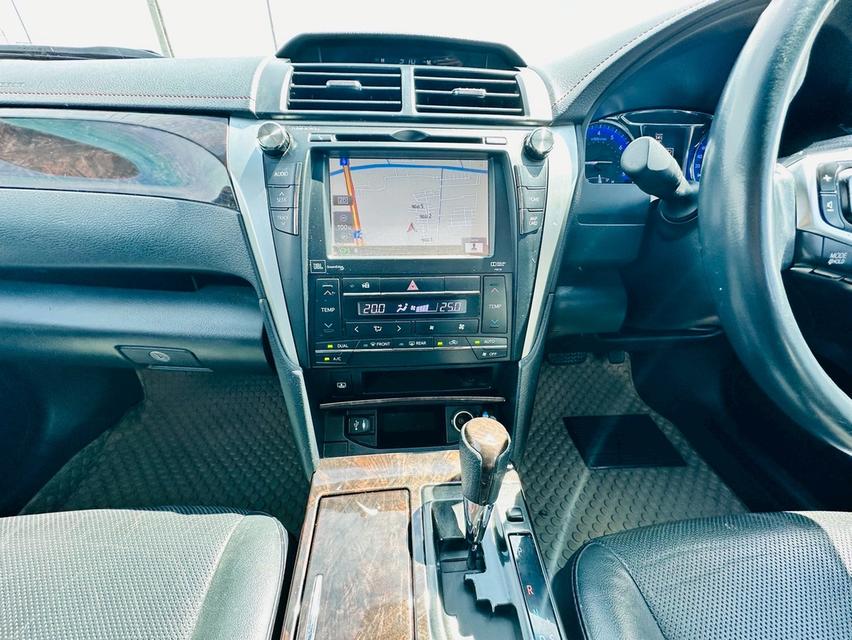 TOYOTA NEW CAMRY 2.0EXTREMO NAVI Minorchange ปี2016 สีขาว เกียร์ออโต้ เครื่องเบนซิน  ราคา 499,000บาท 6