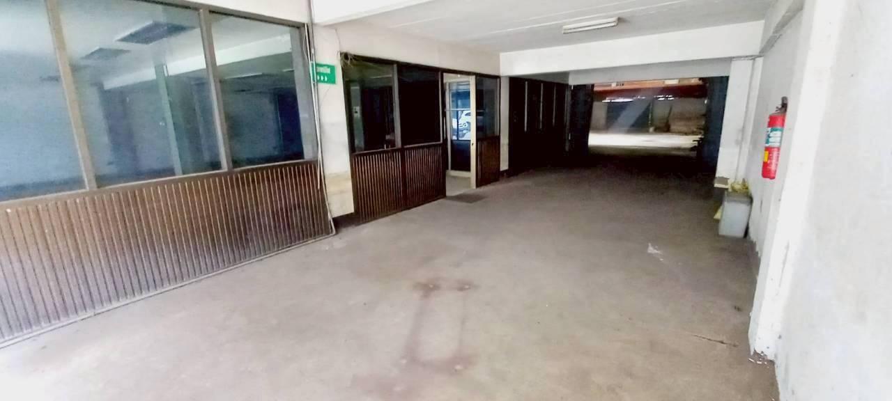 ขายตึก 3 ชั้น 3คูหา ทำเลดี ชุมชนบัณฑิตโฮม ซอยวิภาวดีรังสิต76 ใกล้สนามบินดอนเมือง 6