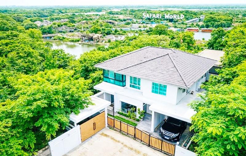 ซาฟารีเวิลด์ 1.2 กม. ใกล้รร.สาธิตพัฒนา 500 ม. 101ตร.ว. ปัญญาอินทรา บ้านเดี่ยว 2ชั้น 4-5นอน 3 น้ำ 1