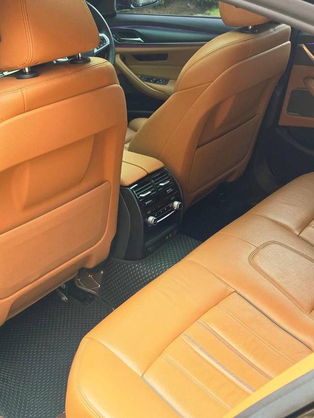 BMW 530e M SPORT LCI ปี 2022 (G30) รถศูนย์มือเดียว เจ้าของเดียว ประวัติศูนย์ครบทุกระยะ รูปที่ 20