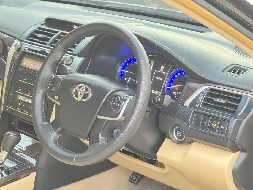 2015 toyota camry 2.0 g 10