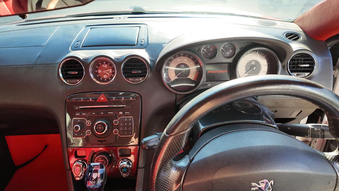 2011 PEUGEOT RCZ 1.6 Sport Coupe สีพิเศษ รูปที่ 11