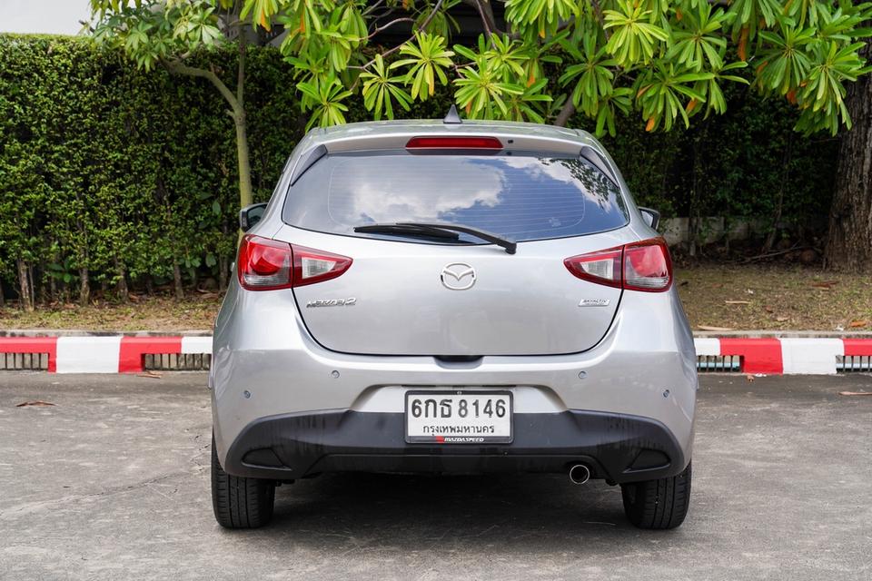 #MAZDA 2 1.3 Sports High AT (ปี 2015)ทะเบียน: 6กธ 8146 (กรุงเทพมหานคร)สี: เทา รูปที่ 6