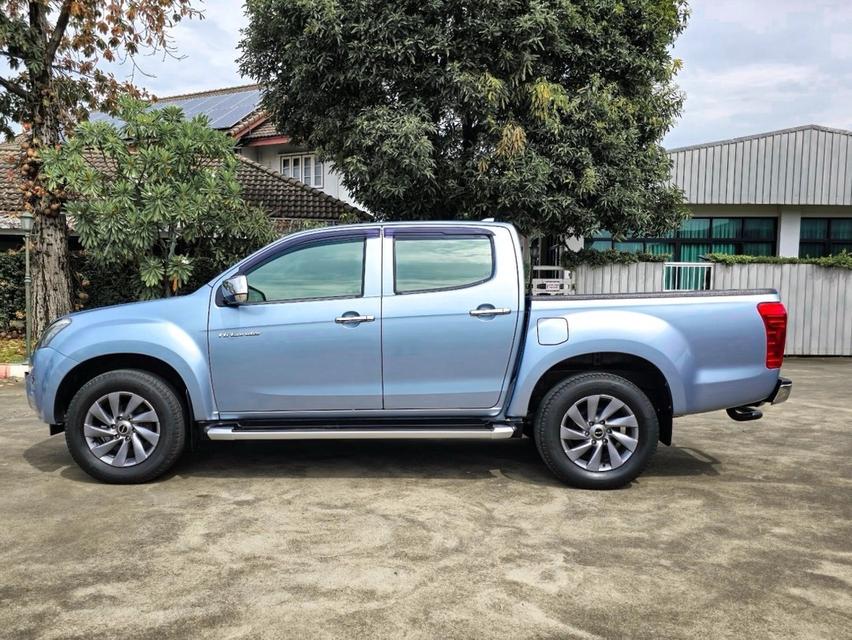 ISUZU DMAX 3.0 VGS Z-Prestige Navi 2WD ปี 2015 โฉม HI-LANDER CAB-4 เกียร์ Auto สีฟ้า ดีเซล ไมล์เพียง 138,849 km.  5