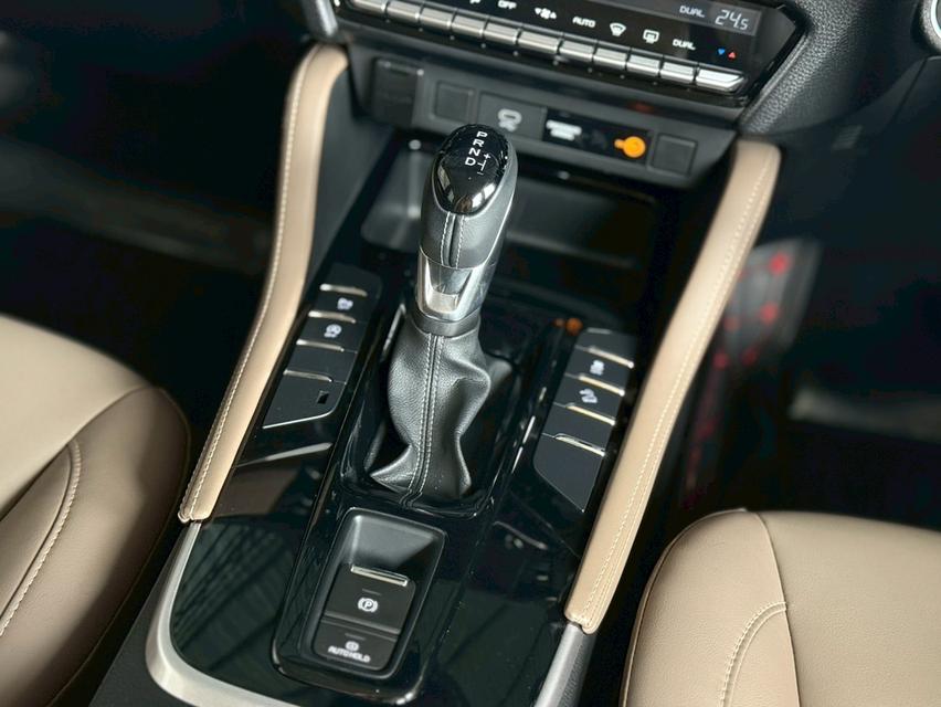 ปี 2024 ISUZU MU-X 2.2 ULTIMATE 2WD โฉม ปี24-ปัจจุบัน สีเทา ไมล์แท้ 6,259 km.Warranty ศูนย์ นาน 3 ปี 13