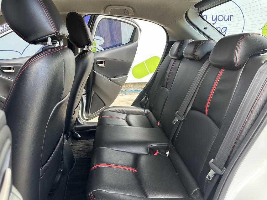 Mazda 2 1.5 XD High Sport ปี 2017 13