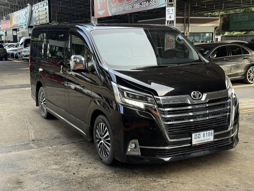 Toyota majesty 2.8 พรีเมี่ยม