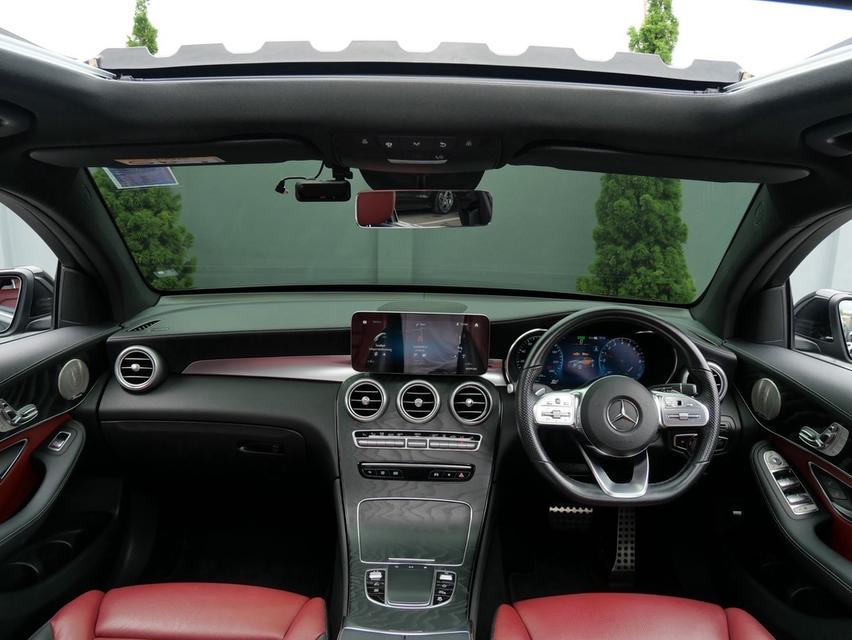 Mercedes-Benz GLC300e AMG 4Matic Coupe รูปที่ 3