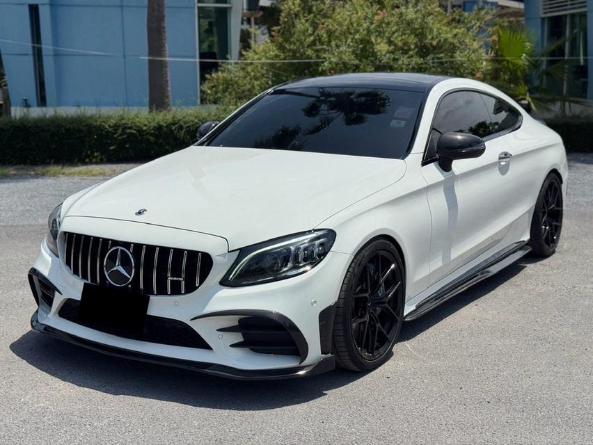 Mercedes Benz C200 AMG Coupeปี 2023 ไมล์ 50,xxx kmราคา 1,890,000 รูปที่ 4