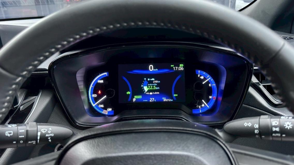 รหัสรถ TPV7795 Corolla Crossรุ่นย่อย : GR Sportปี : 2022 11