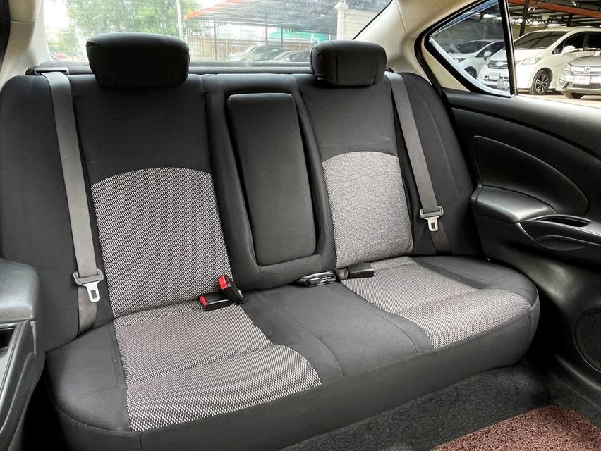 รหัสรถ DWC9702 NISSAN ALMERA 1.2 E SPORTECH ปลายปี 2015 AUTO สภาพนางฟ้า 7