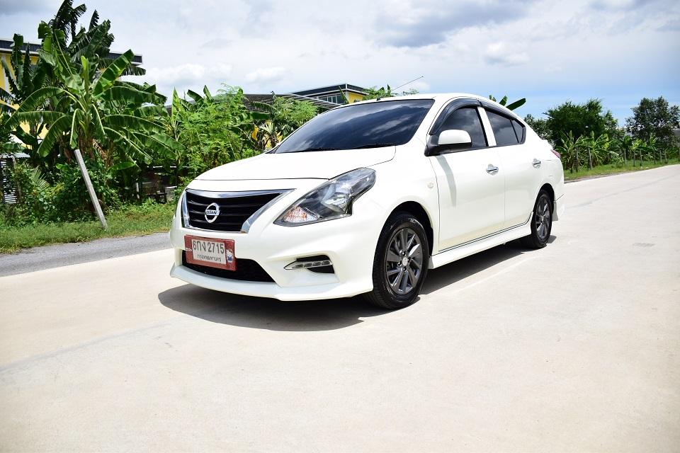 ผ่อน 38xxบาท ปี17 วิ่ง85xxx โล /บุ๊คเซอร์วิส /ออโต้ CD ABS AIRBAG ภายในสวยกิ๊ฟ /ไม่เคยชน ยาง DUNLOP ใหม่กิ๊ฟ/ขับดี ช่วงล่างแน่นๆ /โทร0957401229