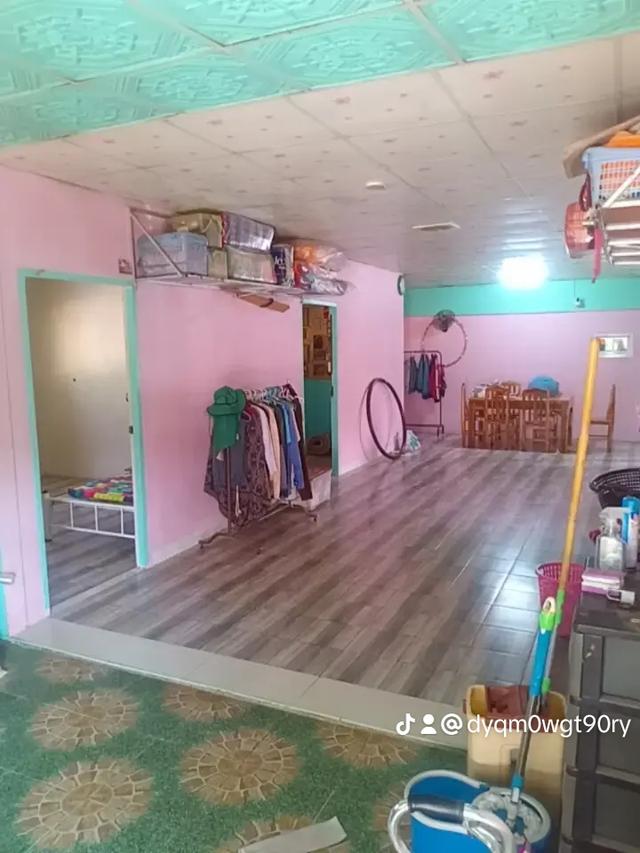 บ้าน พร้อมกิจการขนส่งและถ่ายเอกสาร รูปที่ 15