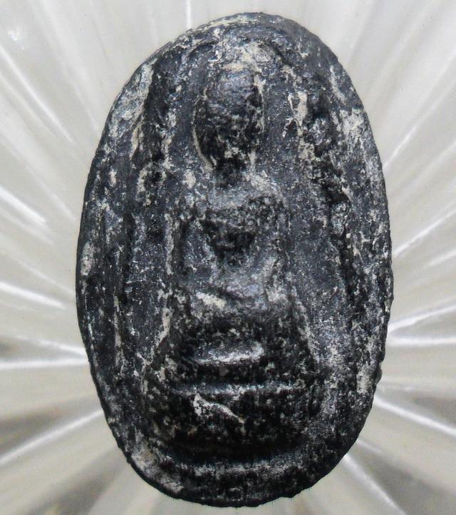 พระรูปหล่อพิมพ์พระชินราชเก่าค่ะ 13