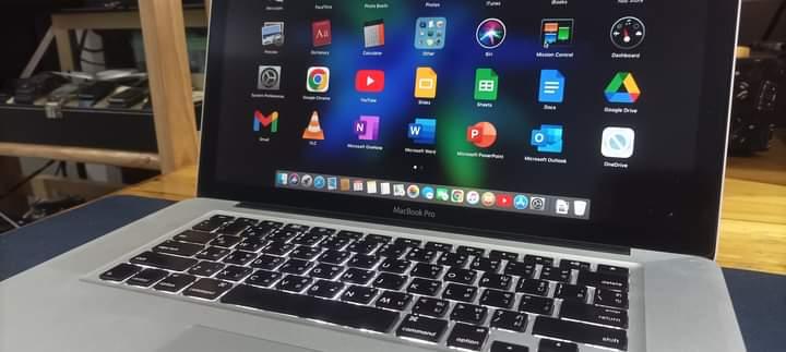 MacBook Pro 15 (MID 2010) 3