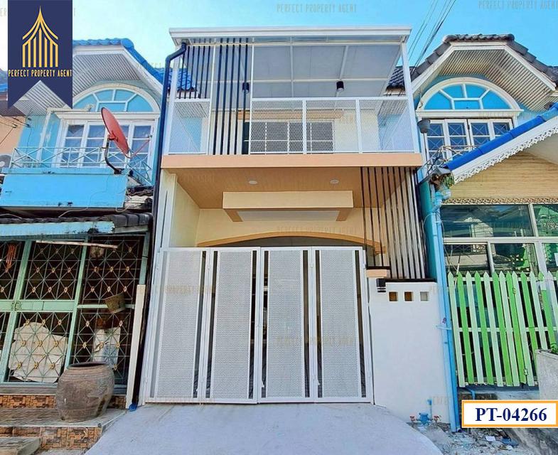 ขาย ทาวน์เฮ้าส์ มนวดี 13 บางคูรัด บางบัวทอง แต่งใหม่ 1