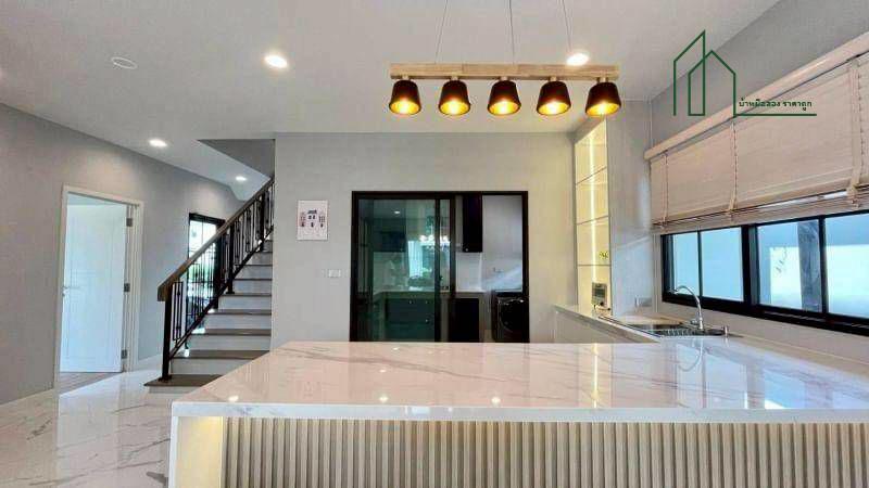 บ้านเดี่ยวหรู เศรษฐสิริ บางนา สุวรรณภูมิ พร้อมอยู่ 13