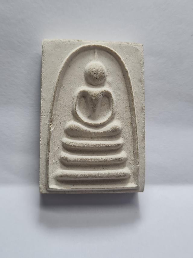 หลวงพ่อแพ วัดพิกุลทอง