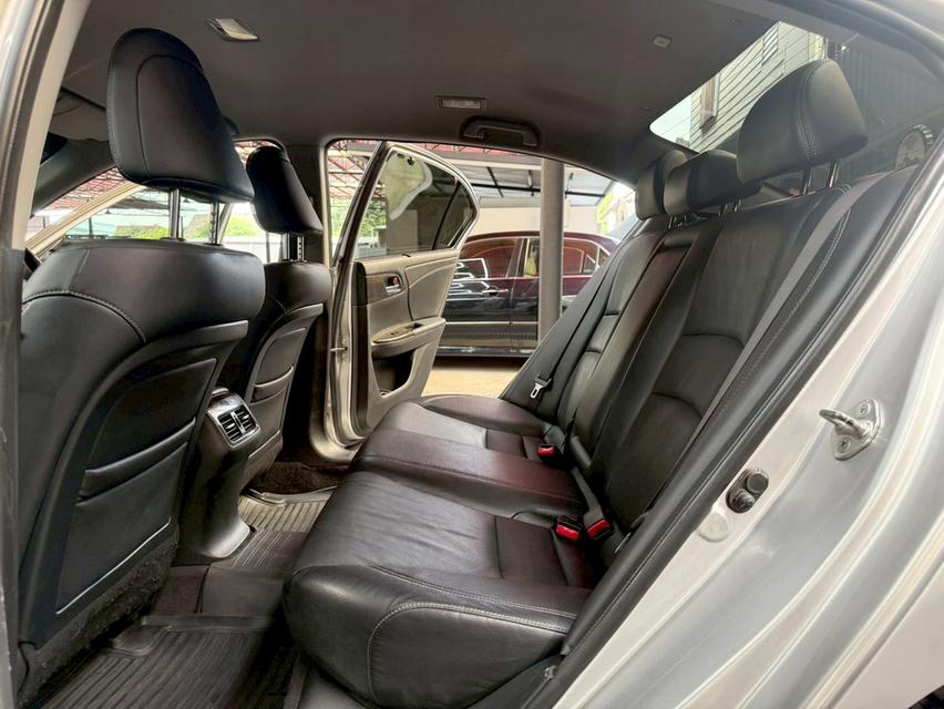 HONDA ACCORD 2.0 EL i-VTEC ปี 2014 16