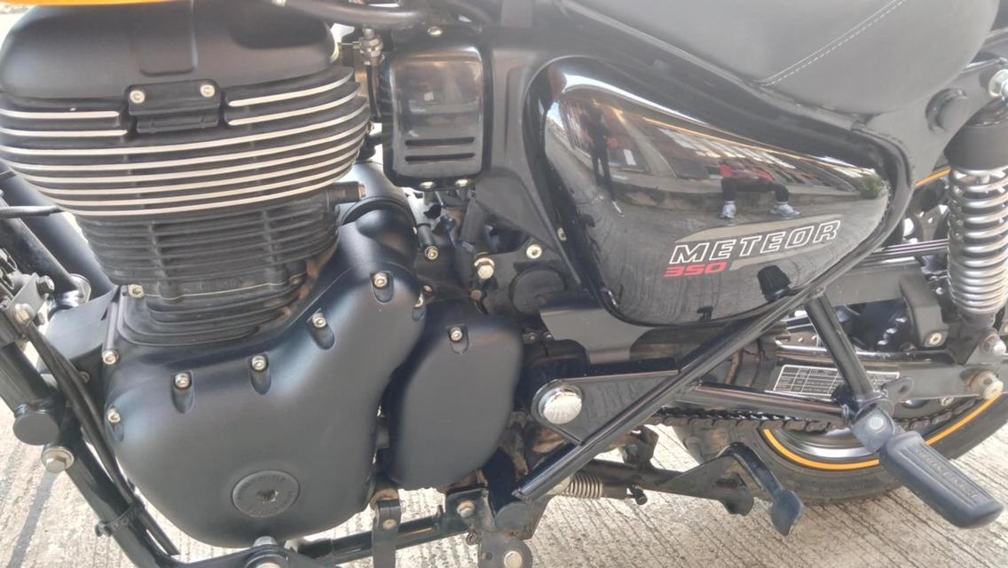 Royal Enfield Meteor 350 fireball yellow รุ่นปี 2021