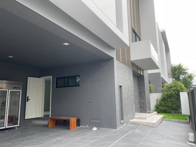 MHR248 FOR SALE & RENT! บ้านเดี่ยวหรู 3 ชั้น โครงการ นันทวัน กรุงเทพกรีฑา ทำเลดีติด Wellington International School และใกล้สนามกอล์ฟกรุงเทพกรีฑา 4